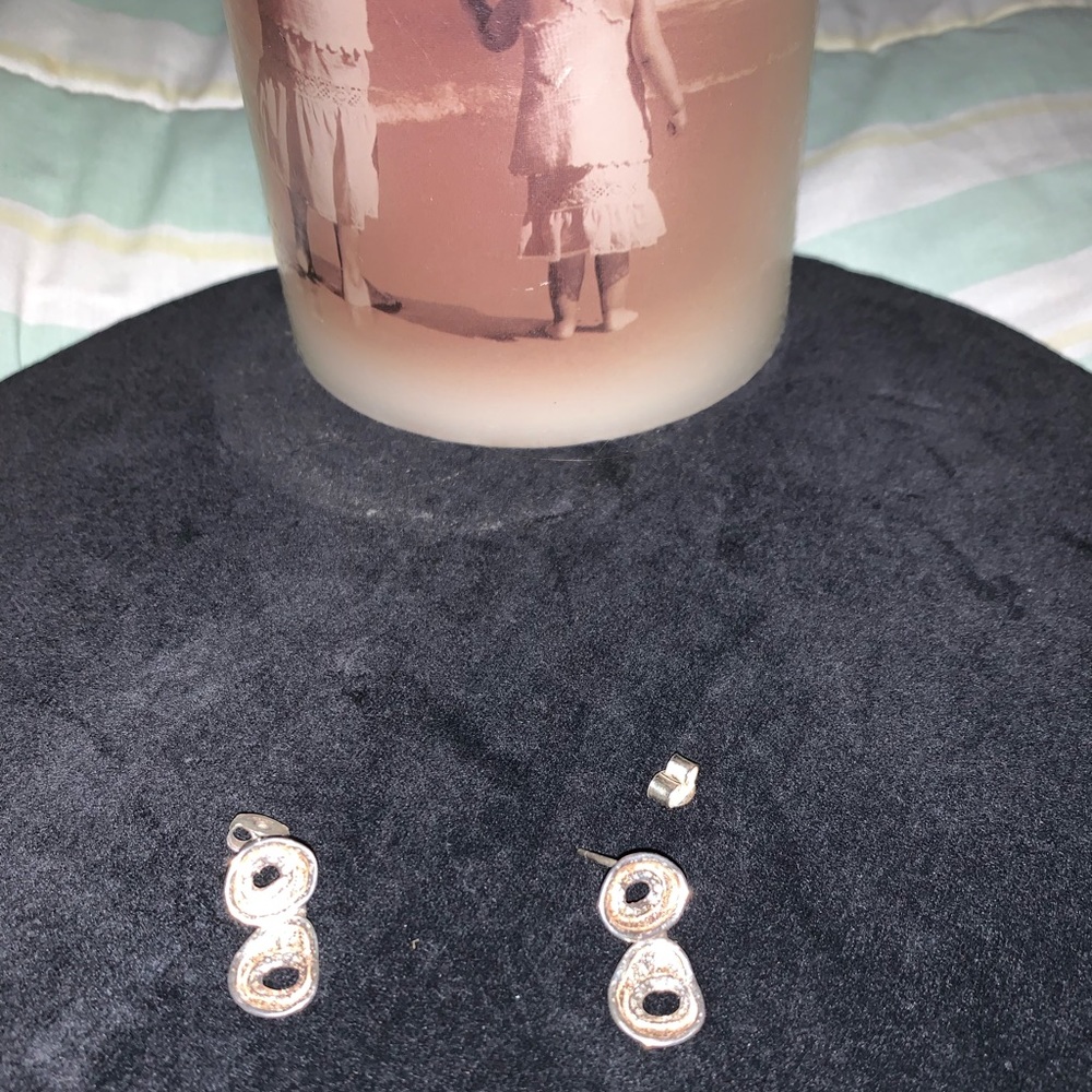 Silpada sterling silver earrings